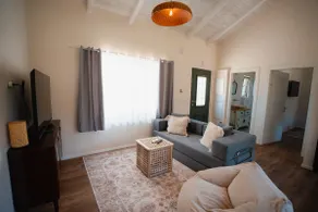 Olive House - Image 4