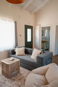 Olive House - Image 2
