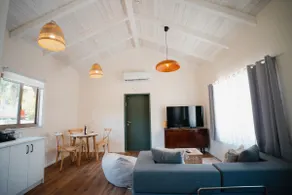 Olive House - Image 5