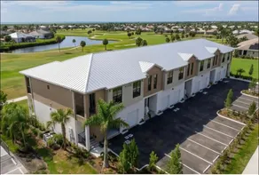 Golf Course Living at Its Best 3BR Luxury Stay - Image 2