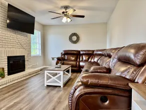 Game Room Retreat | 2 Kings + Private Balcony - Image 3
