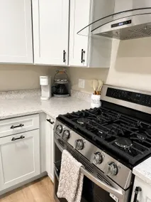New Modern 1BR Retreat Near Sayre & Robert Packer - Image 4