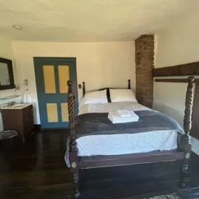 Farmhouse-20 Min to Fallingwater & Ohiopyle - Image 2