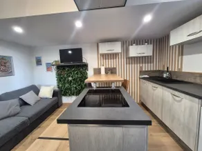 Modern & warm haven - Image 2