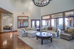 Valparaiso | A West Redding Hilltop Estate - Image 2