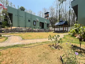 MYS - Green Haus- Luxurious AC 3BHK, Pvt Garden - Image 4
