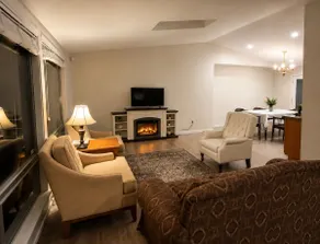 3BR Single House • A/C • Quiet • Near Microsoft - Image 4