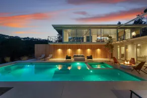 Award-Winning Glass House · Pool · Wine Country - Image 2