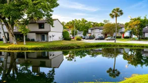 Quiet Lake Views | Modern Decor | Pet Friendly - Image 3