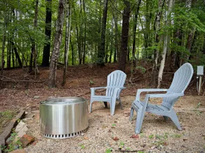 Lake James Cabin | Screened Porch+Boat/Swim Access - Image 4
