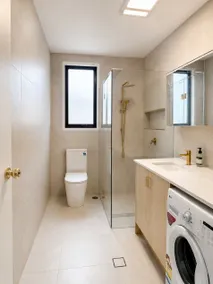 Newly Renovated 2BR Guest Suite with Private Entry - Image 5