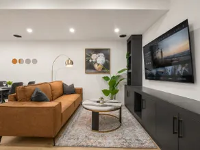 Luxury Suite on Shaganappi | Sleeps 4 | Private - Image 3
