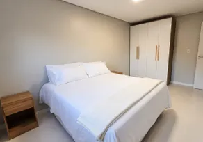 Air-conditioned apt with BBQ and garage - Image 2