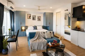 Olyra Living Cozy Luxury Near Airport - Image 3