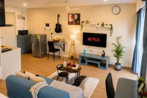 Olyra Living Cozy Luxury Near Airport - Image 5