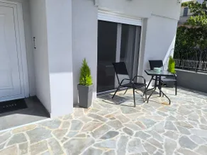 Rael Apartments - free Parking - Image 2