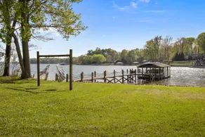 Lakefront Retreat; 6 BR; Dock; Hot Tub; Boat! - Image 3