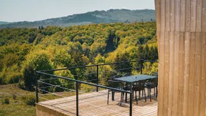 Peaceful Forest Haven | Cozy 3-Bedroom Villa - Image 3