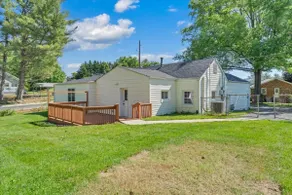 Charming Whole House In The Heart of Daleville - Image 5