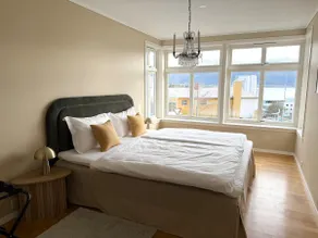 Charming apartment with free parking close to Ålesund center - Image 3