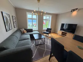 Charming apartment with free parking close to Ålesund center - Image 3