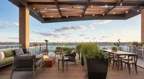 Luxury Stay in Somerville | River & City View - Image 4