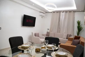 Le Prestige Apartment · Downtown · Family & Remote Work - Image 2