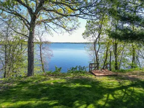 Lake Wissota Retreat | Spacious 5 BR w/ MIL Suite - Image 5