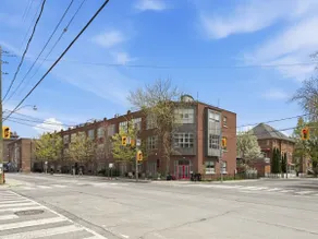 The Perfect Toronto Townhome! 2BR + Terrace! - Image 3