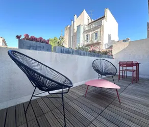 Cosy Downtown Préfecture Sunny Terrace - Image 2