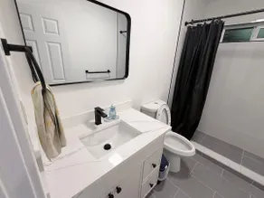 Modern 3BR Stay Near SeaTac & Seattle - Image 5