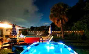 Tropical Oasis 3BR - Pool, Hot Tub & Large Yard - Image 4