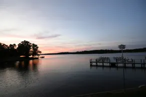 Luxury Lakeside Therapy, Sleeps 12 - Image 2