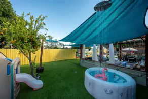 IN-N-OUT burger: Beaches House+ Hot Tub + ARCades - Image 5