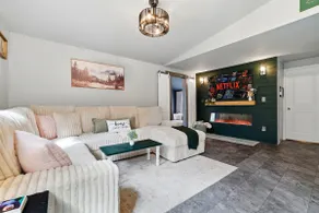 Poconos Home w Hot Tub, Lake & Pool Sleeps 6 - Image 2