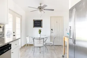 Hot Tub, Pet Friendly & Walk to Mill Ave/ASU - Image 3