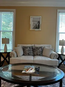 Cozy Luxe Durham Escape - Image 2