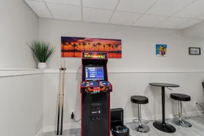 The Social Cabana | 4BR + AC + BBQ | Games Room | - Image 3