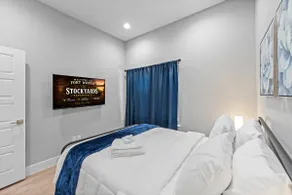 New Cozy Apt+Free Parking+Stockyards - Image 5