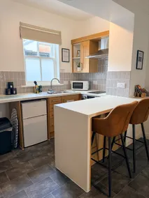 Borders Retreat, Cosy 1 Bed Flat - 3miles from M6 Jct45 - near A75, Gretna & Carlisle - Image 3