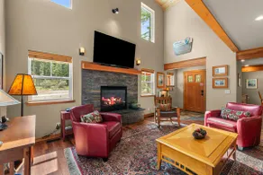 Lemmy Lane Lodge | Cozy Mountain Retreat - Image 3