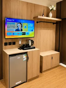 102 private rooms with a luxurious hotel feel - self check-in - Image 2