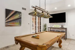 Historic Desert Rose Estate Pool Sauna Sleeps 12 - Image 3