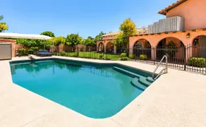 Historic Desert Rose Estate Pool Sauna Sleeps 12 - Image 5