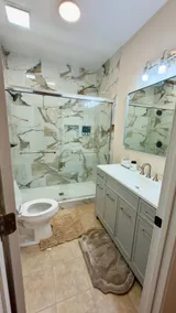 Minutes from Lakepoint • 4BR/2BA • Private Terrace - Image 5