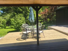 Eclectic 5000 ft² home retreat on wooded 2 acres. - Image 3