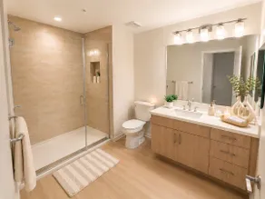 Elegant 2bd apt close to Spectrum, UCI, Laguna - Image 3