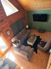Green Bear Cabin - Image 3