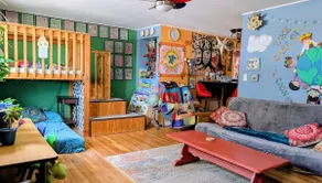 Gr8 4 Gatherings! Pool table, hot tub, big yard! - Image 2