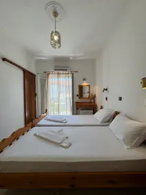 Anthos room 2 - Image 2